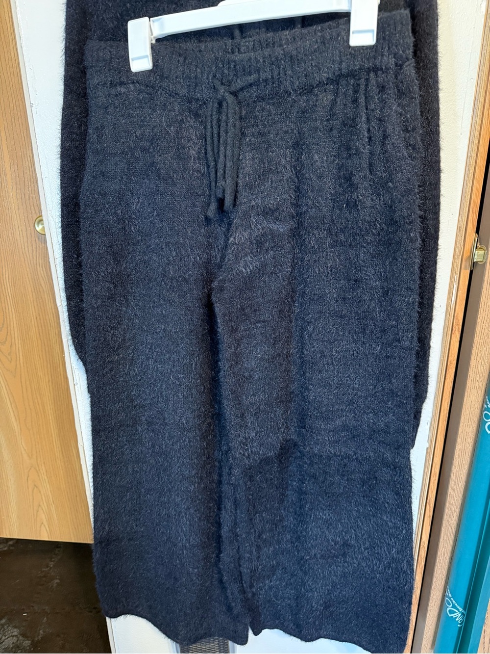 PLAYBOY WIDE LEG KNIT PANTS AND ZIP UP HOODIE - Picture 2 of 9